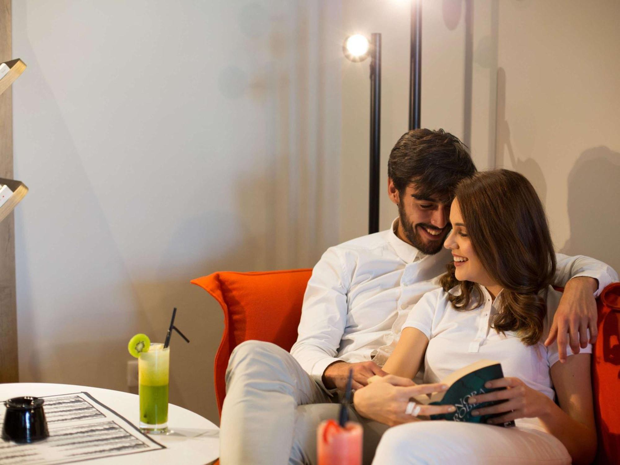 Ibis Abdelmoumen Casa Centre Hotel Казабланка Екстериор снимка